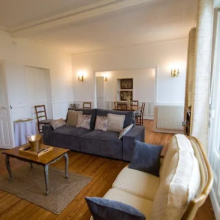 Le Petit Cosy Champenois Apartamento *